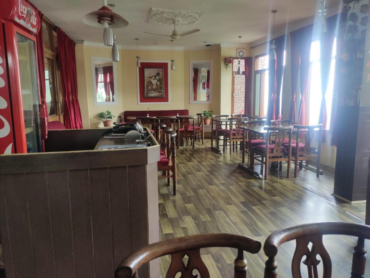 Hotel Amandeep Dharamshala Eksteriør bilde