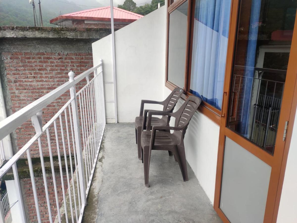 Hotel Amandeep Dharamshala Eksteriør bilde