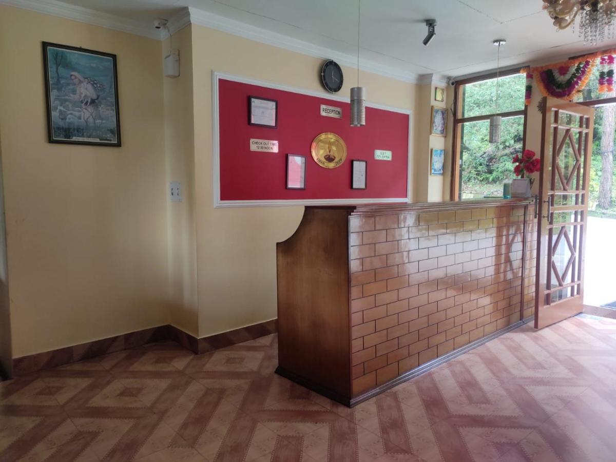 Hotel Amandeep Dharamshala Eksteriør bilde